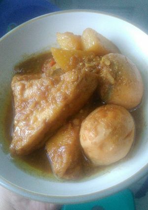 Foto resep Semur telur tahu kentang