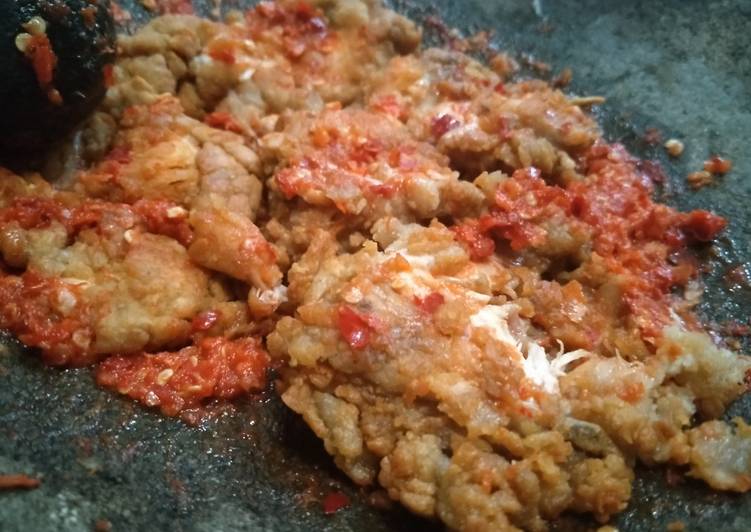 Ayam geprek sederhana