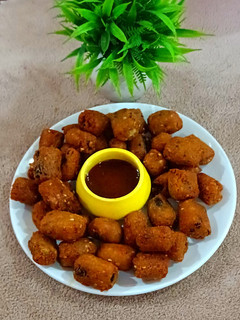 A picture of Semolina Potato Bites.