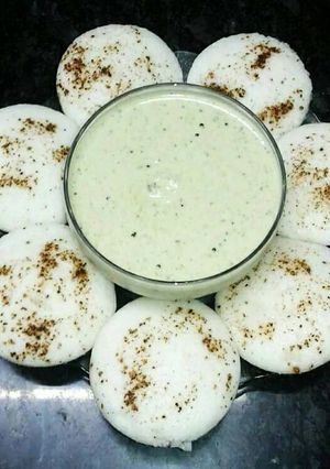 A picture of #chutney & dip#Coconut chutney with idli.