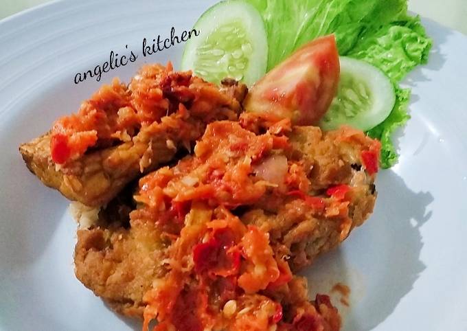 Ayam geprek crispy Thai sauce foto resep utama