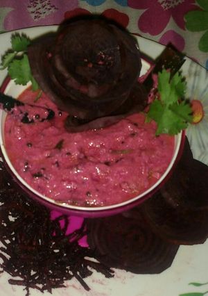 A picture of Coconut Beetroot Raita.