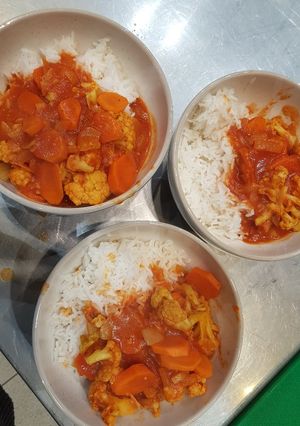 A picture of Vegan Cauliflower Curry in a Hurry.