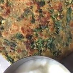 A picture of Palak paneer paratha.