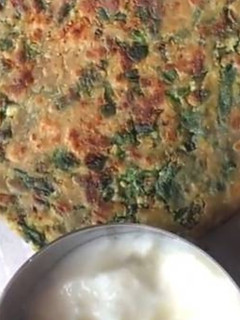 A picture of Palak paneer paratha.