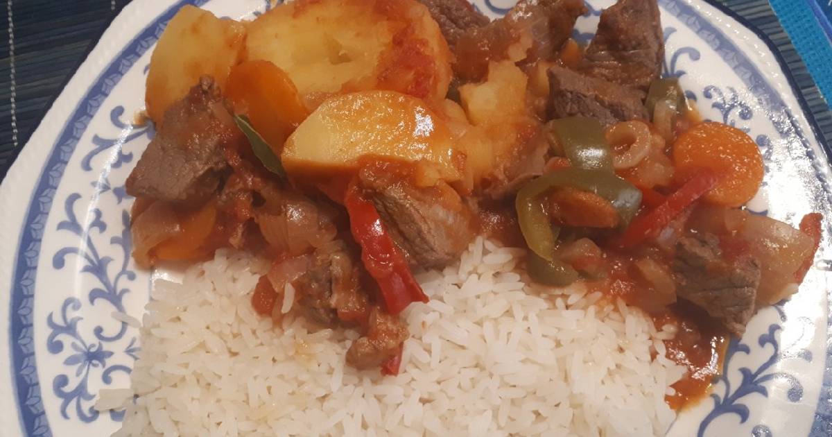 como hacer un guiso de carne con arroz