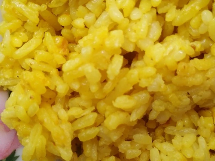 Langkah Gampang Membikin Resep  Nasi Kuning Rice Cooker Praktis yang Sempurna, Menggugah Selera
