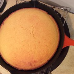 A picture of Cast Iron Skillet Corn Bread.