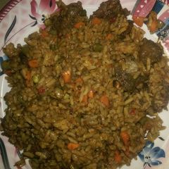 A picture of Jollof rice.