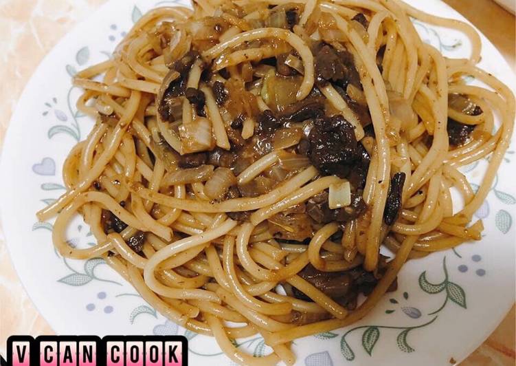 黑松露牛肝菌意粉(素)