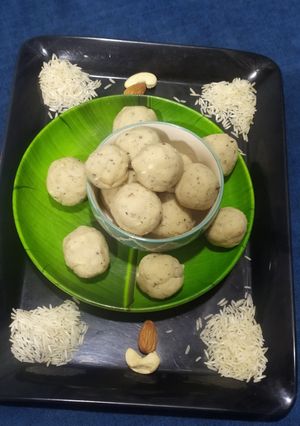 A picture of Ground Rice flour Ladoo.
