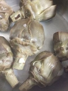 Una foto de Alcachofas con zumo de limón
