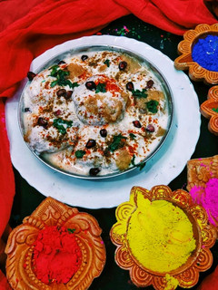 दही वड़ा (dahi vada recipe in Hindi) रेसिपी मुख्य फोटो