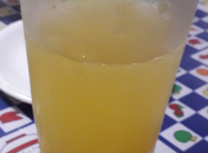 Una foto de Paloma de tequila