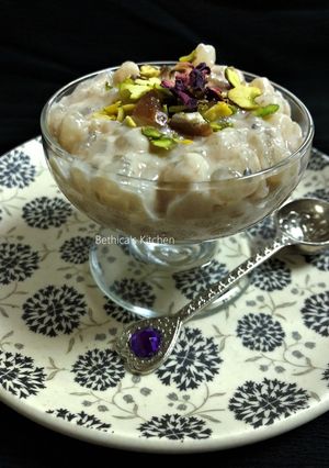 A picture of Sago and Dates Pudding.