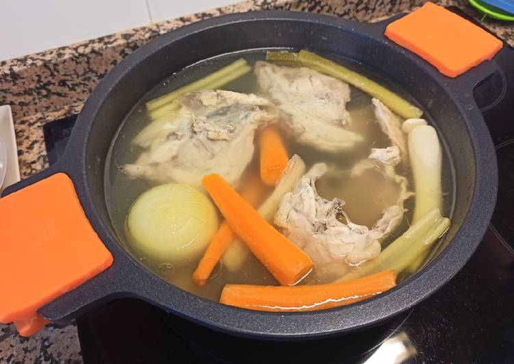 Simple Way to Prepare Homemade Caldo de pollo