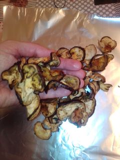 Una foto de Chips de berenjena