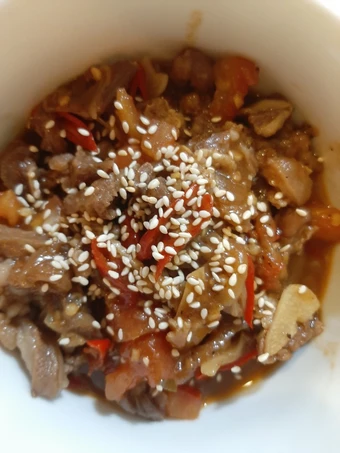 Langkah Gampang Menyiapkan Resep Sapi lada hitam yang Bisa Manjain Lidah