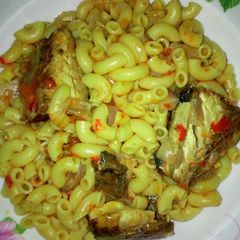 A picture of Macroni.