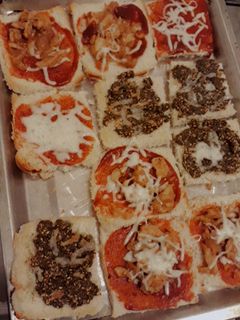 صورة لوصفة بيتزا بالتوست 🍞🍕