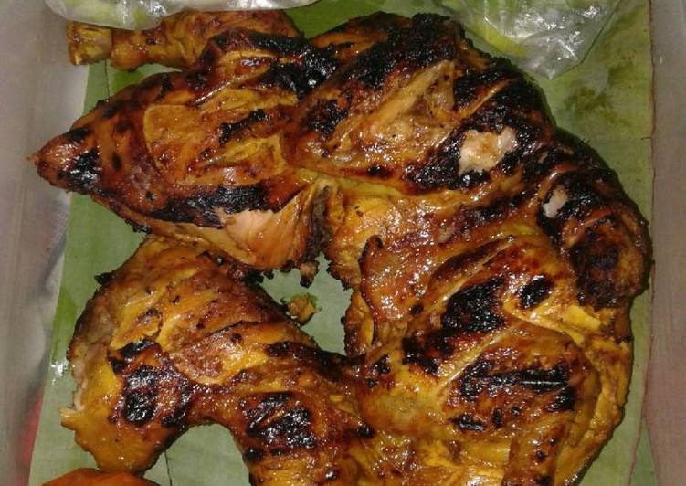 Ayam bekakak