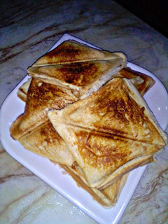 A picture of Toasted bread.