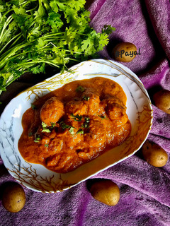 रेस्टोरेंट स्टाइल दम आलू रेसिपी मुख्य फोटो