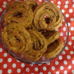 A picture of Non fried besan patra chakli.