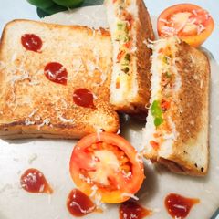 A picture of Cheese Bread Sandwich.