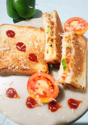 A picture of Cheese Bread Sandwich.
