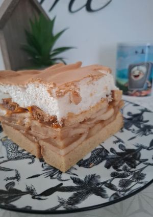 Habos almás kalácsfelfújt (máglyarakás) recept fotója