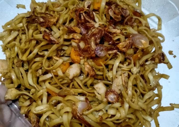 Mie Urai Goreng
