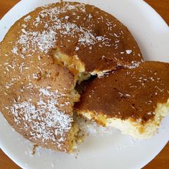 A picture of Coconut Cake.