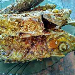 Kembung Goreng Kering Bumbu Kuning রেসিপির প্রধান ছবি