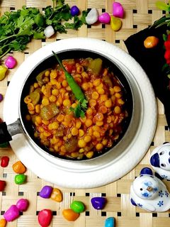 ટેસ્ટી ગલકા ચણાની દાળ સબ્જી (Testy Galka Chana Dal Sabji Recipe In Gujarati) રેસીપી મુખ્ય ફોટો