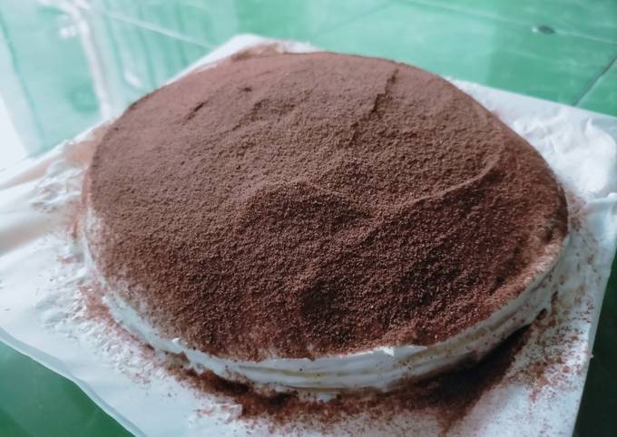 Tiramisu Crepes Cake