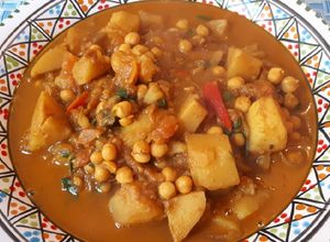 Foto principal de Dhal de patatas y garbanzos