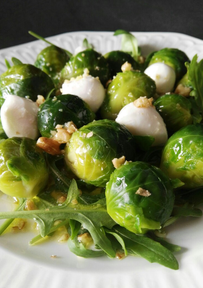 Una foto de Ensalada de coles de Bruselas