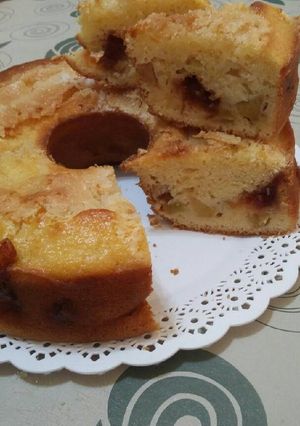 Una foto de Torta de manzana y membrillo