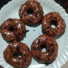 A picture of Doughnuts or Donuts.