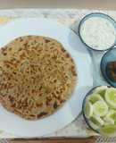 Potato paratha with onion raita
