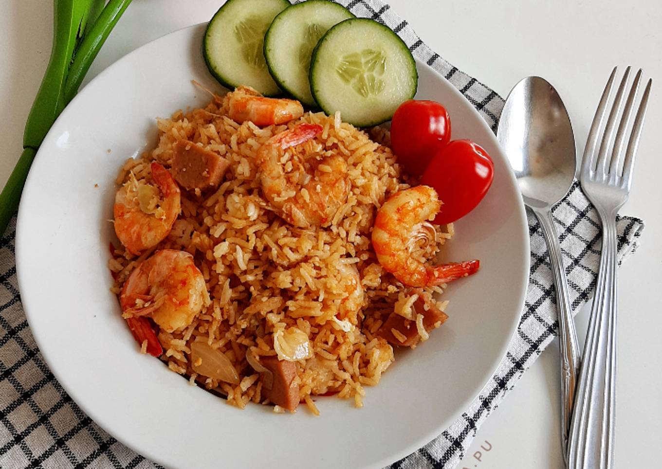 Nasi Goreng Udang Sosis