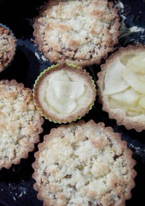 Una foto de Tarteletas de coco y dulce de leche