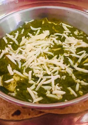 A picture of Street Styled (Rani Palak -Paneer)Spinach Cottage Cheese Curry 😋.