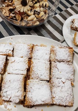 Una foto de Crujientes azucarados con dulce de leche
