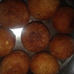 A picture of Farali potato pattice.