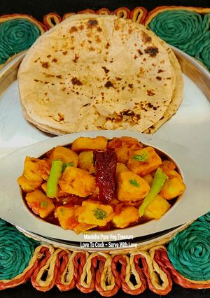 A picture of Oler Dalna - Yam Curry - Suran Gravy Sabzi - (Bengali Style).