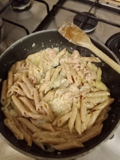 Foto di Pasta integrale ai formaggi e tonno