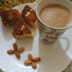 A picture of Almond honey cake.