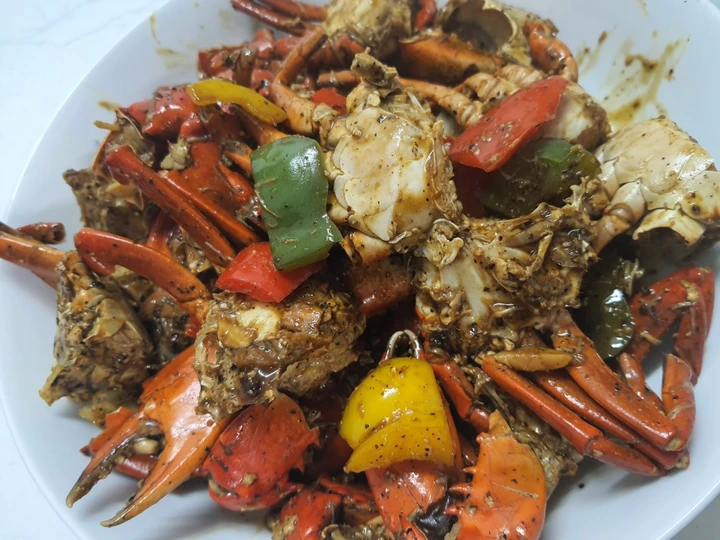 Cara Mudah Membikin Resep Kepiting Lada Hitam yang Uenak Anti Ribet, Bikin Ngiler
